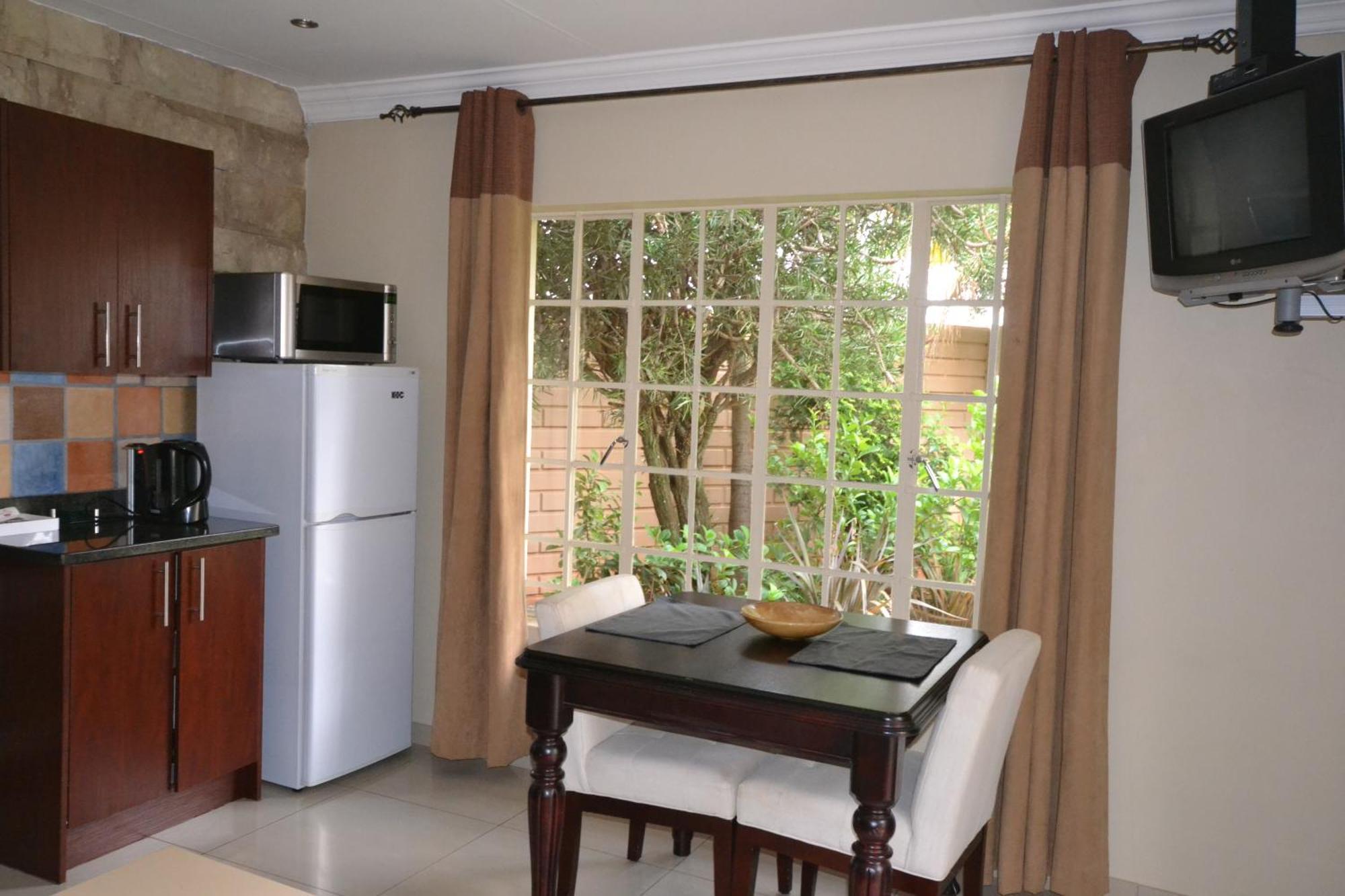 Accommodation At Vans No Loadshedding Centurion Exterior foto