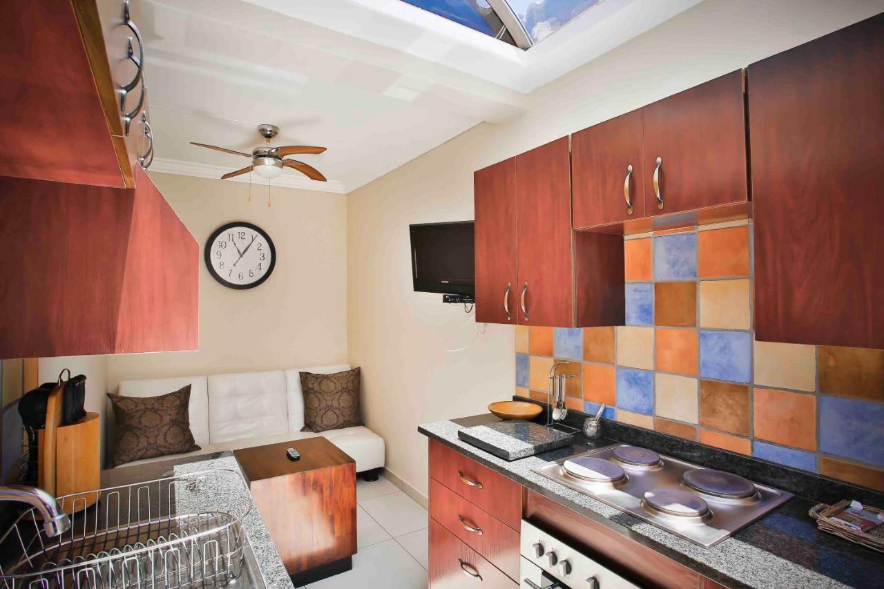 Accommodation At Vans No Loadshedding Centurion Exterior foto